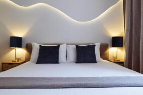 Domus Duca Claudius I Classy Vatican Apartment With Private Garden